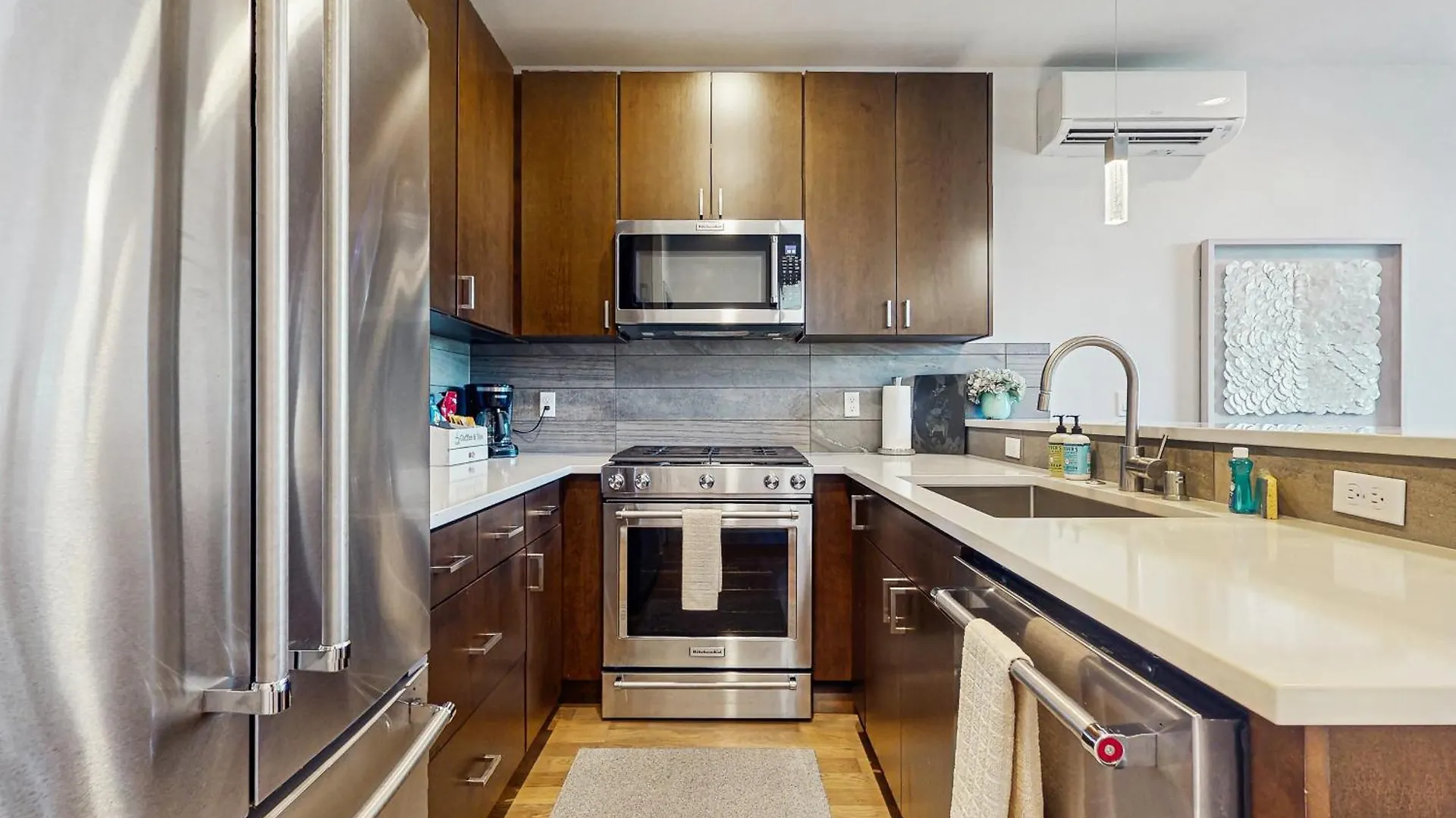 The Joyful Nest Villa Seattle Holiday home